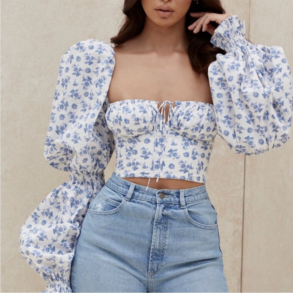 House of Cb Top